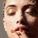 بهترین اسکراب برای پوست چرب