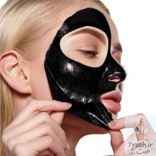آموزش 5 ماسک زغال فعال: شاید شما نیز نام ماسک زغال را شنیده باشید، یکی از مواد موثر است که به تمیز نمودن ناخالصی ها کمک زیادی می کند، PH پوست شما را خنثی کرده، منافذ مسدود شده را پاک خواهد کرد، و پوست شما شاداب و با طراوت می کند.